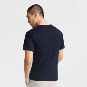 Classic T-Shirt, C Logo
